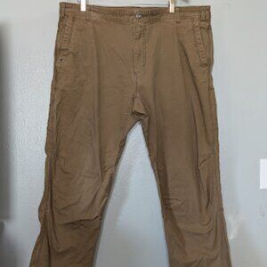 Cabelas Pants - Men's 44/30 - Classic Fit - brown Tan - Work Pants